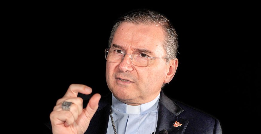 Neste episódio 11 o entrevistado é o cardeal Américo Aguiar, bispo de Setúbal e coordenou a Jornada Mundial da Juventude (JMJ) Lisboa 2023.