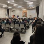 Apresentados quatro catecúmenos adultos