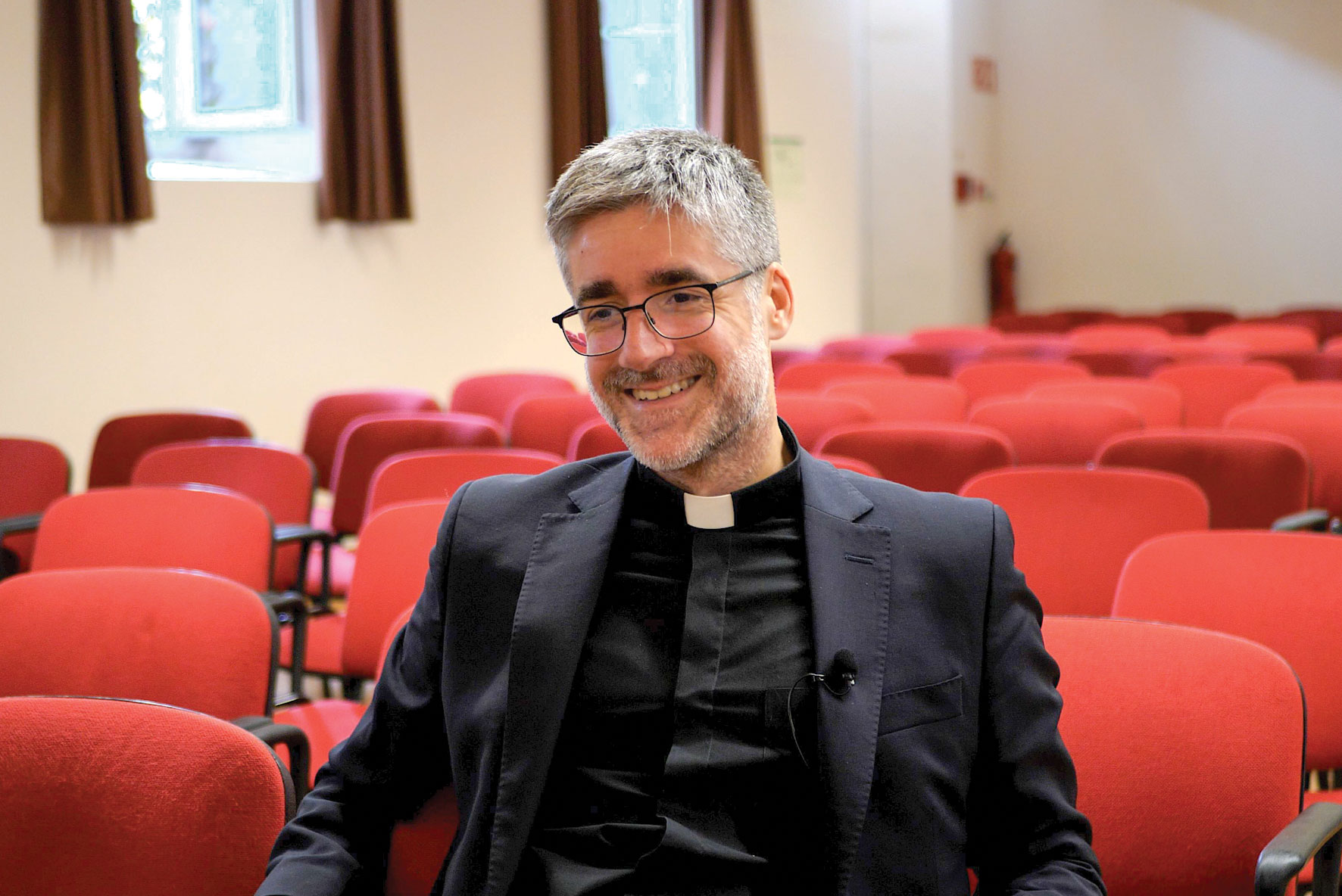 Padre Tiago Freitas - Episódio 15 do podcast “No coração da esperança”