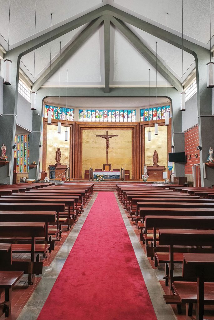 Interior igreja Carnide